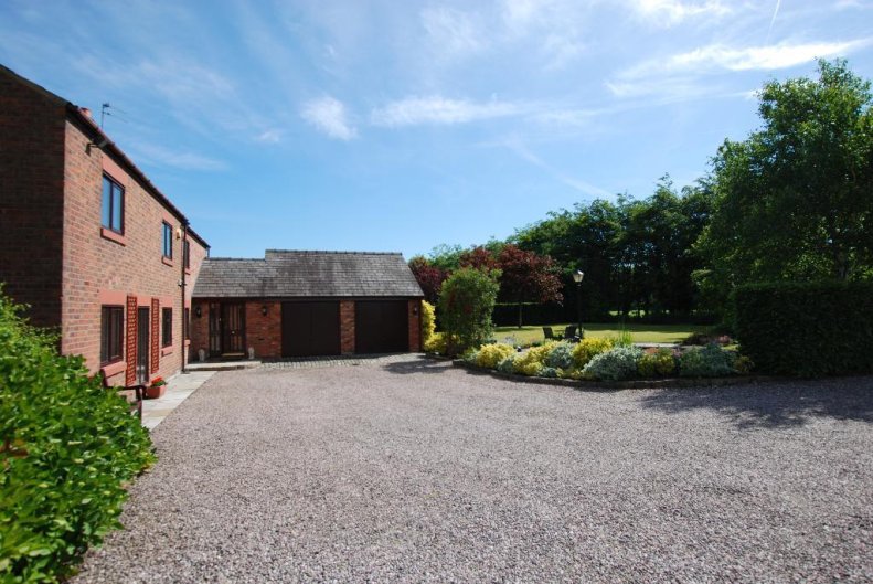 4 bedroom detached for sale in Rectory Cottage, Halsall Road, Ormskirk