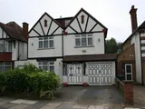 Highwood Grove, Mill Hill, NW7 3LY