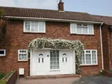 Lindenhill Road, Priestwood