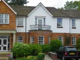 War Memorial Place, Harpsden Way, Henley on Thames, RG9