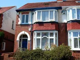 Peasholm Crescent, Scarborough, YO12 7QX