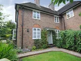 Addison Way, Hampstead Garden Suburb