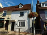 ALRESFORD an attractive Grade II listed town cottage in the centre of town