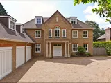 Fairmile Avenue, Cobham, Surrey, KT11