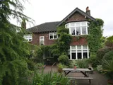 Chester Road, Woodford
