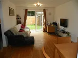 Oak Road, Tiddington