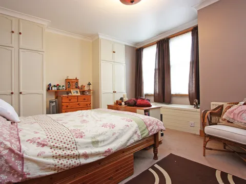 Dancer_Road_-_8_-_Bedroom_1.jpg