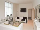 St. Georges Square, London, London, SW1V