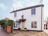 3 bedroom Detached House in Sunningdale