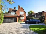 7 Bedroom detached house on Uphill Road.