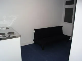 UPAD_5684648_IMG_00.jpg