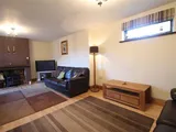 GUIDE PRICE £335,000-£345,000