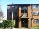 Dutch Barn Close, Stanwell, Staines TW19