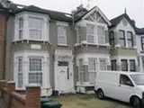 De Vere Gardens, Ilford