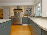 Roedean Crescent, London, SW15