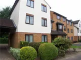 One bedroom ground floor flat. No chain.