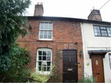 Two bedroom terraced cottage with No onward chain.