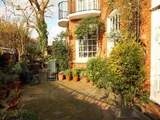 Cheyne Walk, London SW3
