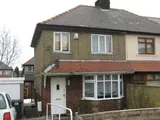 Como Drive, Bradford BD8