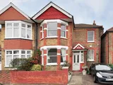 Kingsley Avenue, Ealing, W13