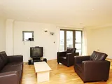 Adams Quarter, Brentford