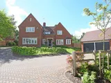Deerhurst Park, East Sussex RH18 5GD