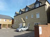 Mir Crescent, Oakhurst, Swindon, Wilts, SN25 2JF