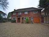 Charlton Road, Shepperton TW17