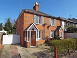 2 bedroom Detached Cottage in Ascot
