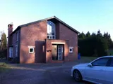 Golf Road, Sale M33