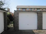 Garage to let off Hampstead Lane