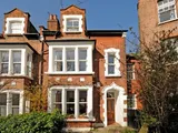 Fieldway Crescent, Highbury