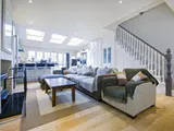 SHORT LET, Moring road, SW17