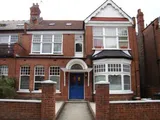 Queens Avenue, Muswell Hill, N10
