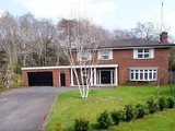 5 bedroom Detached House in Sunningdale