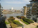 Riverside West, Smugglers Way SW18