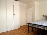 Green Lanes , Winchmore Hill , London , N21