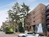 Firecrest Drive, Hampstead