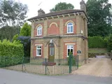 Great Amwell, Nr. Ware - Victorian Riverside Detached With Large Garden And Stunning Views.