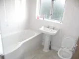 FULLY REFURBISHED 3 BEDROOM HOUSE AVALIABLE IMMEDIATELY