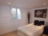 Stunning Apartment - Redhill
