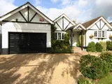 Oakridge Avenue, Radlett