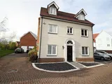 Founes Drive, Chafford Hundred