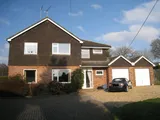 Alderholt Road, Sandleheath, Hampshire SP6 1PT