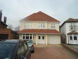 Nelwyn Avenue, Hornchurch, RM11