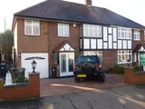 Lyndhurst Rise, Chigwell