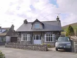 'Yarlside', Southfield Road, Sedbergh. A three bedroom detached property with garden, parking and garage