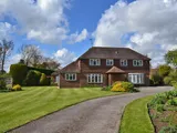 6 bedroom Detached House in Amberley