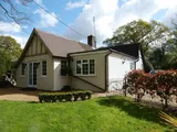 Plumtree Cross Lane, Horsham