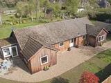 Cedar Grove, Bellingdon